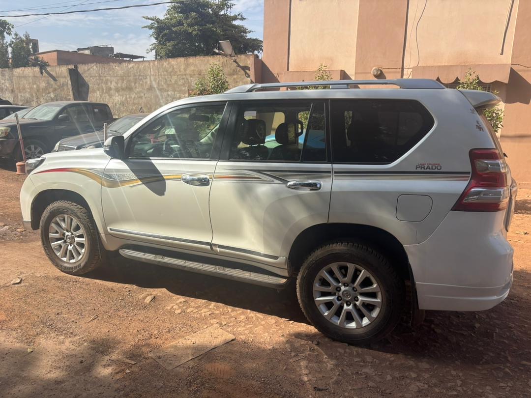 Location Prado TXL
