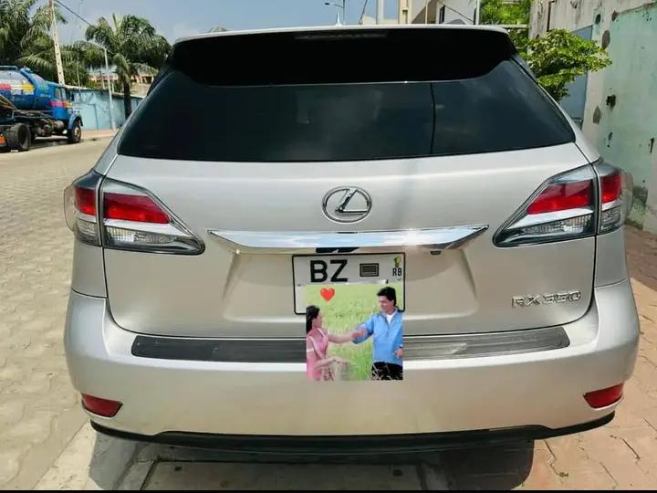 TOYOTA LEXUS RX350 en Burkina Faso 