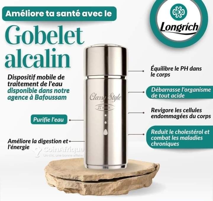 Gobelet alcalin en Burkina Faso 