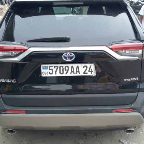 Management Consult car Kinshasa en Democratic Republic of the Congo