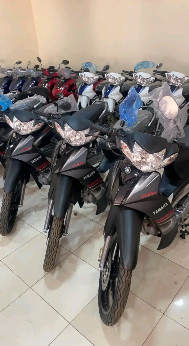 Moto sirus Yamaha générique résistant à Kadiogo 